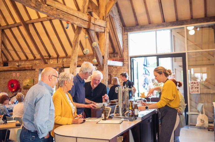 toog van het Streekcafé in de Huysmanhoeve