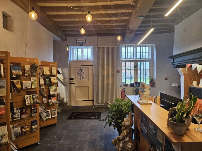 inkomhal toeristisch infopunt